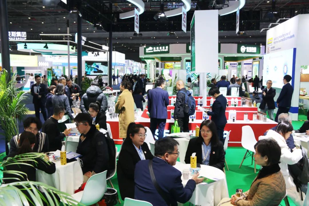 金牌贊助企業(yè)海大生物全新亮相上海CAC國際農(nóng)化展，以科技實(shí)力獻(xiàn)禮25周年